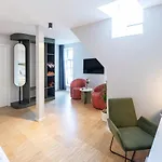 1860 Im Dinkelhaus Bed & Breakfast