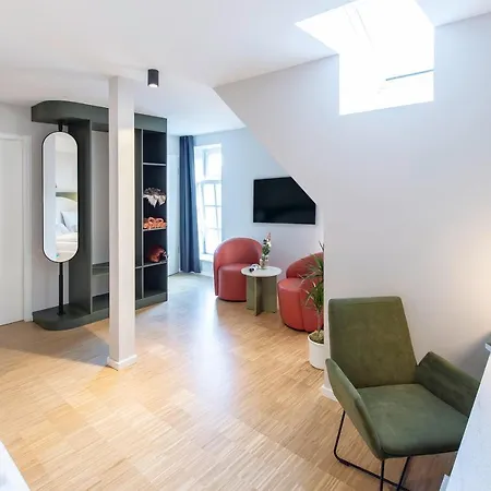 1860 Im Dinkelhaus Bed & Breakfast